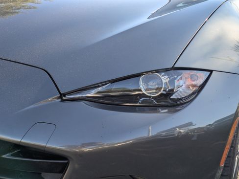 Used 2020 MAZDA MX-5 Miata RF Grand Touring image 13