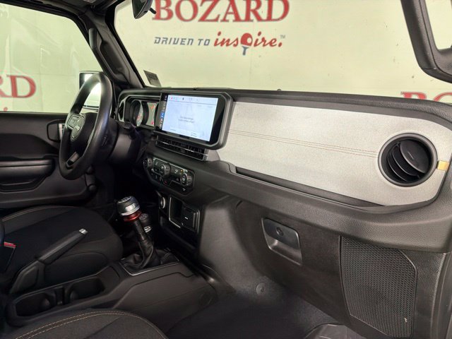 Used 2024 Jeep Gladiator Sport AWD/4WD image 31