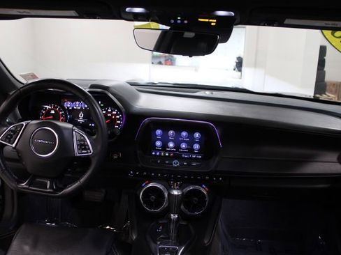 Used 2023 Chevrolet Camaro LT image 2