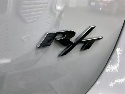 Used 2025 Dodge Durango R/T w/ Blacktop Package image 9