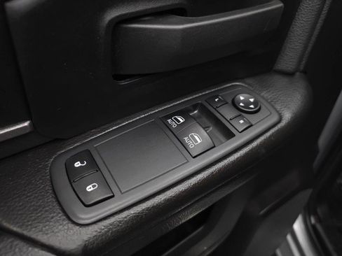 Used 2021 RAM 2500 Tradesman w/ Chrome Appearance Group AWD/4WD image 28