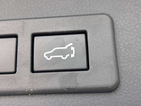 Used 2021 Subaru Ascent Limited w/ Popular Package #2A AWD/4WD image 15