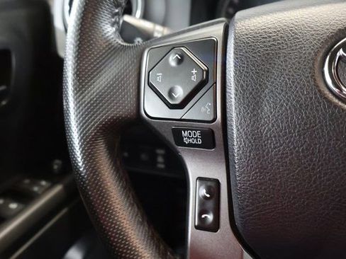 Used 2023 Toyota Tacoma TRD Off-Road image 18