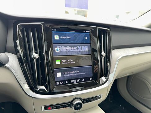 Certified 2023 Volvo S60 T8 Plus image 23