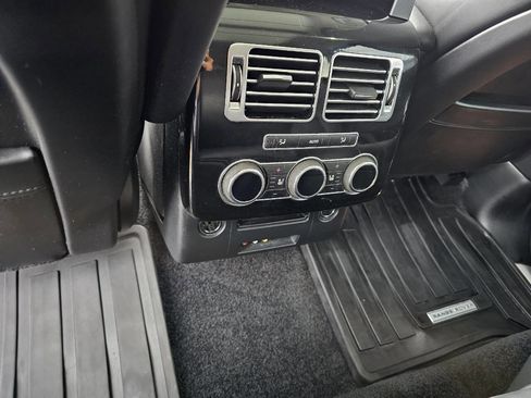 Used 2013 Land Rover Range Rover Autobiography image 15