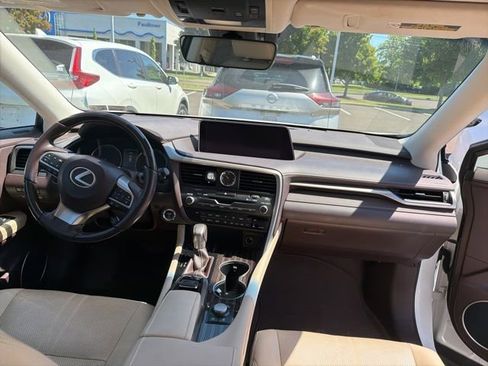 Used 2018 Lexus RX 450hL Luxury w/ Cold Area Package (CT) AWD/4WD image 10