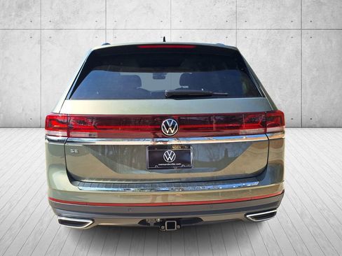New 2026 Volkswagen Atlas SE image 4
