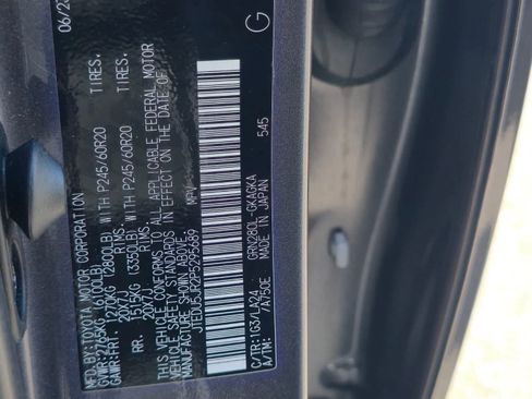 Used 2023 Toyota 4Runner Limited RWD image 31