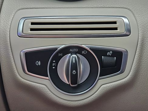 Certified 2020 Mercedes-Benz C 300 Sedan image 22