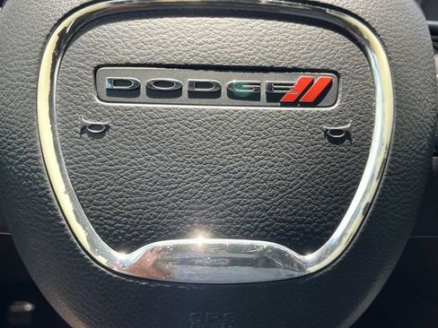 Used 2022 Dodge Charger SXT RWD image 36
