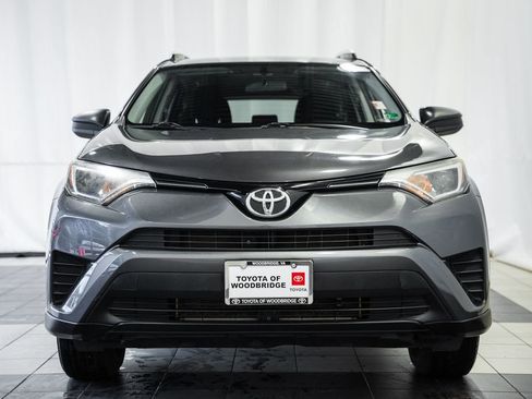 Used 2016 Toyota RAV4 LE image 2