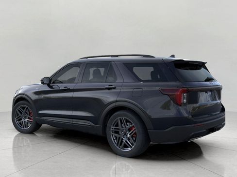 Used 2026 Ford Explorer ST-Line w/ ST-Line Street Pack AWD/4WD image 5