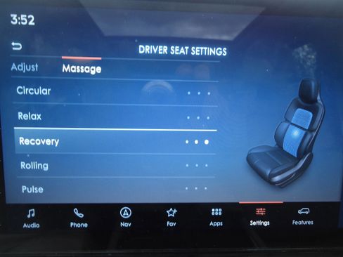 Certified 2024 Lincoln Navigator Reserve AWD/4WD image 17