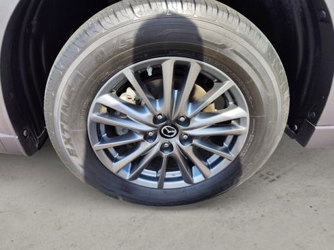 Used 2017 MAZDA CX-5 Touring w/ Preferred Equipment Package image 9