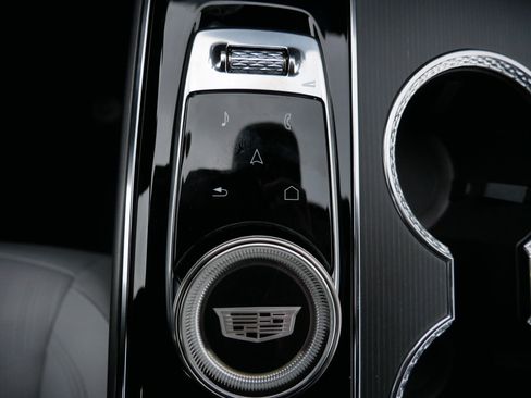 New 2026 Cadillac Lyriq Premium Luxury image 23