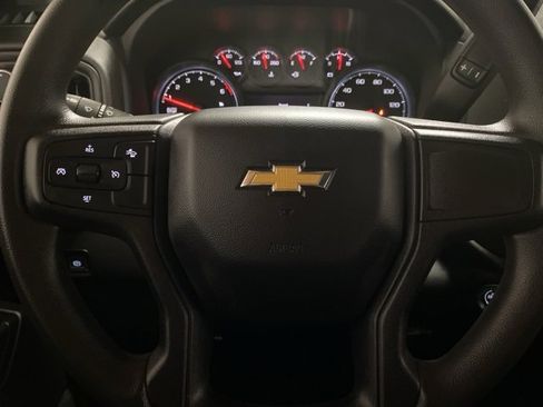 Used 2024 Chevrolet Silverado 1500 Custom image 33