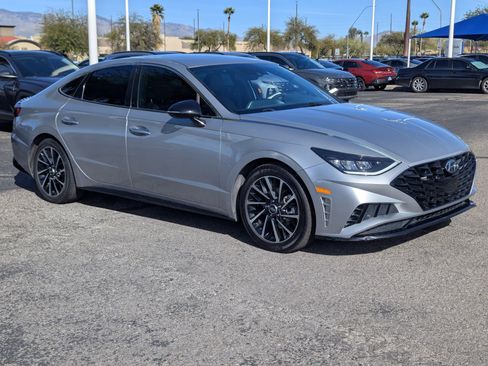 Used 2020 Hyundai Sonata SEL Plus image 1
