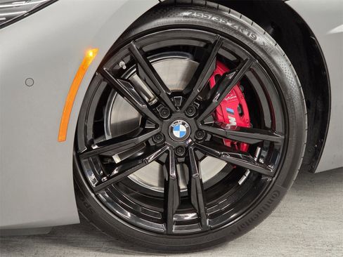 Used 2025 BMW Z4 M40i w/ Premium Package image 23