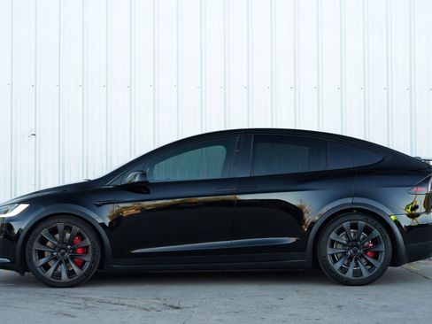 Used 2023 Tesla Model X Standard Range image 8