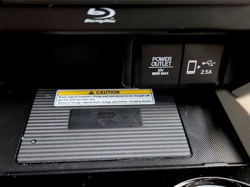 Used 2019 Honda Pilot Elite image 49