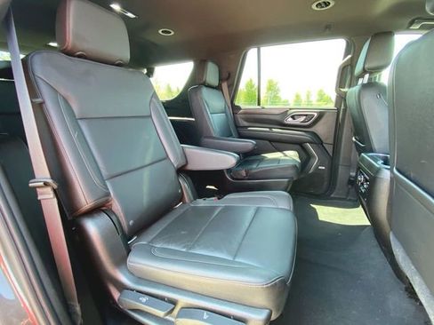 Used 2021 Chevrolet Tahoe Z71 w/ Z71 Off-Road Package AWD/4WD image 26