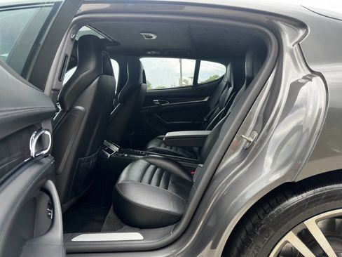 Used 2012 Porsche Panamera Turbo S image 7