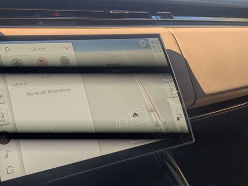 Used 2024 Land Rover Range Rover Sport SE image 22