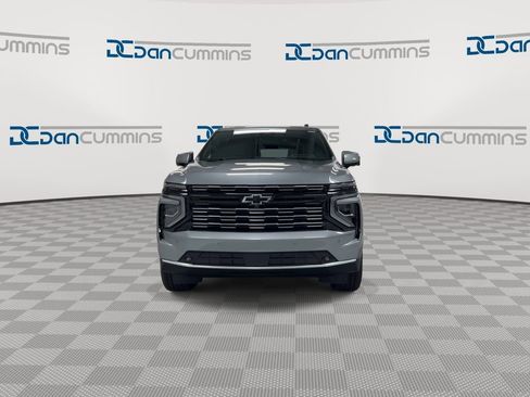 New 2026 Chevrolet Suburban High Country AWD/4WD image 3