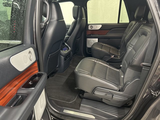 Used 2024 Lincoln Navigator L Reserve AWD/4WD image 9