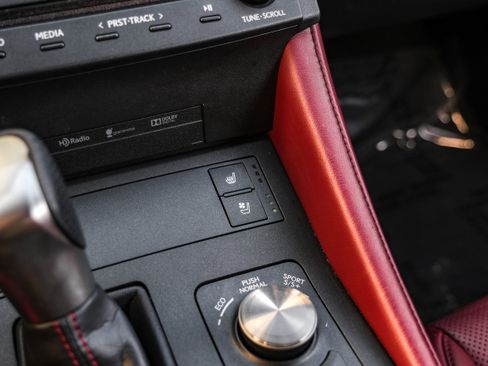 Used 2017 Lexus RC 350 F Sport image 28