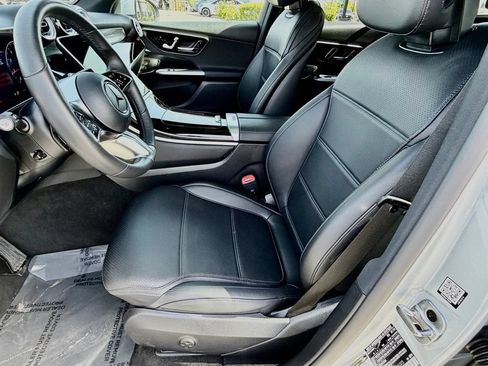 Certified 2026 Mercedes-Benz GLC 300 4MATIC image 18