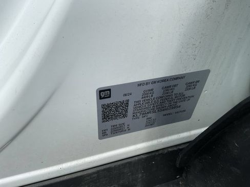 Used 2025 Chevrolet TrailBlazer LT AWD/4WD image 18