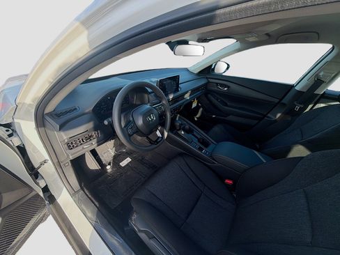 New 2026 Honda Accord LX image 9
