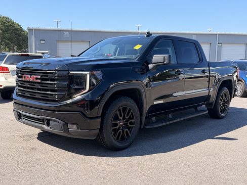Used 2022 GMC Sierra 1500 Elevation AWD/4WD image 7