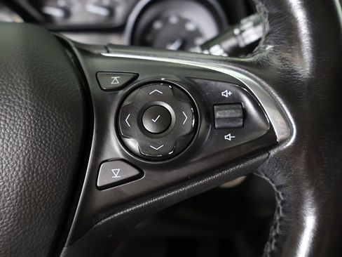 Used 2019 Buick Envision Essence image 45