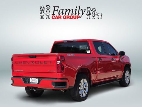Used 2024 Chevrolet Silverado 1500 Custom AWD/4WD image 4