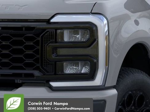 New 2026 Ford F250 XLT image 18