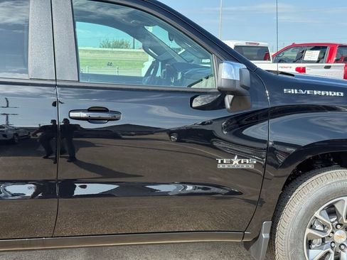 New 2026 Chevrolet Silverado 1500 LT w/ Texas Edition Plus image 8
