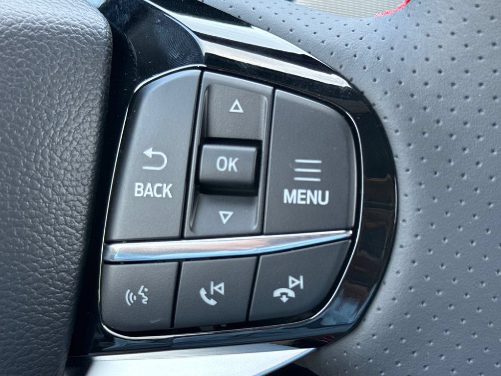 New 2026 Ford Explorer ST-Line w/ Premium Package RWD image 32