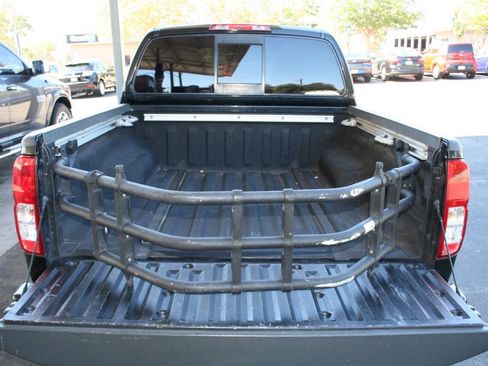 Used 2018 Nissan Frontier SV w/ Value Truck Package RWD image 25