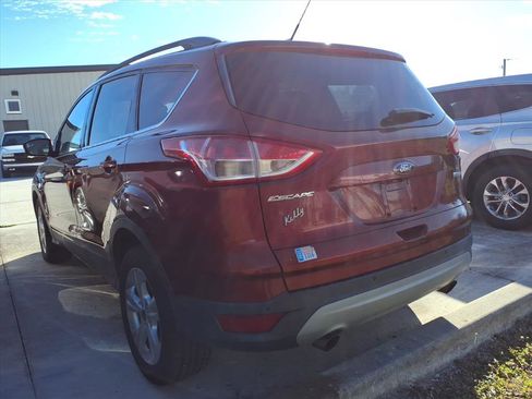 Used 2016 Ford Escape SE w/ Equipment Group 201A image 8