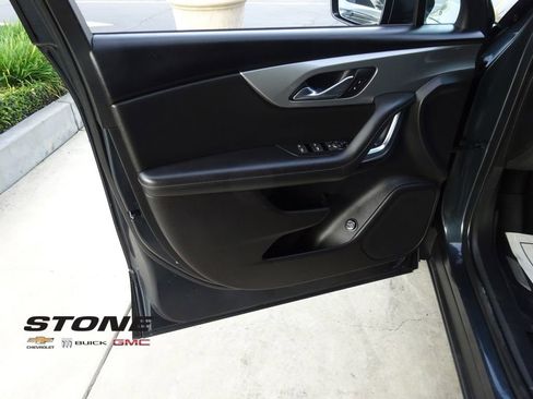 Used 2020 Chevrolet Blazer LT image 24