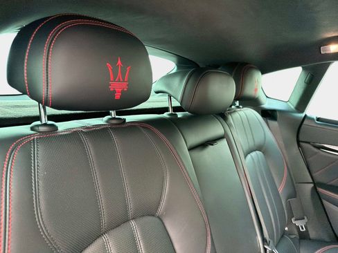 Used 2024 Maserati Levante Modena Ultima AWD/4WD image 29
