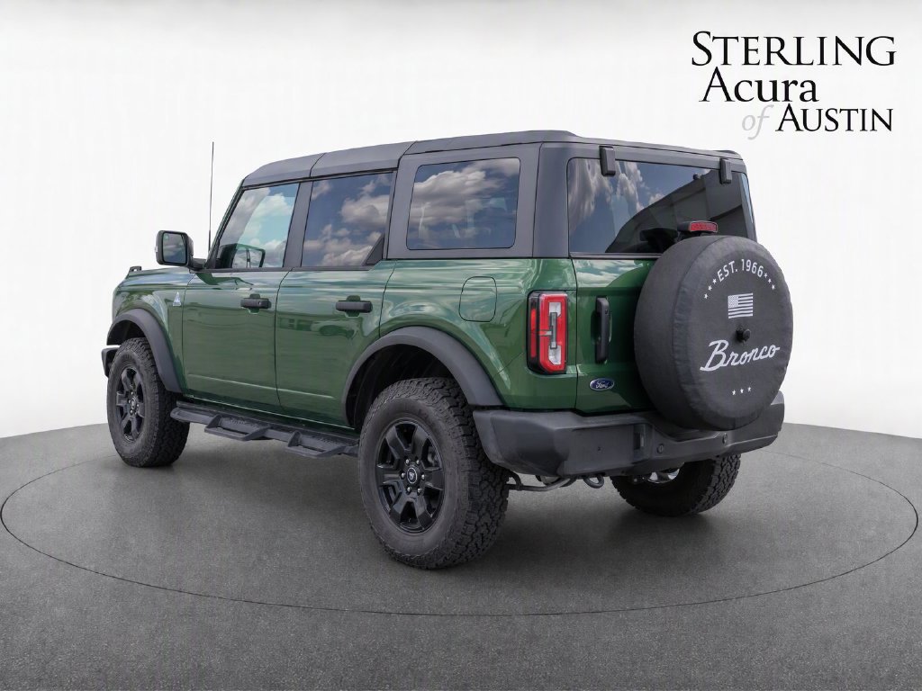 Used 2024 Ford Bronco Black Diamond AWD/4WD image 3