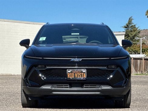 New 2026 Chevrolet Equinox EV LT w/ LPO, Blackout Package image 9