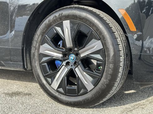 Certified 2025 BMW iX xDrive50 w/ Premium Package image 11