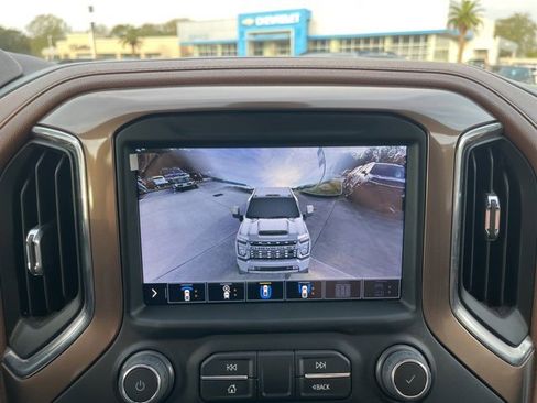 Used 2022 Chevrolet Silverado 3500 High Country image 29