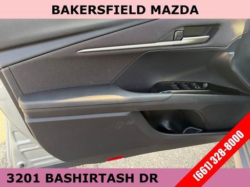 Used 2025 Toyota Camry LE image 10