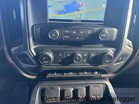 Used 2017 Chevrolet Silverado 2500 LTZ image 28