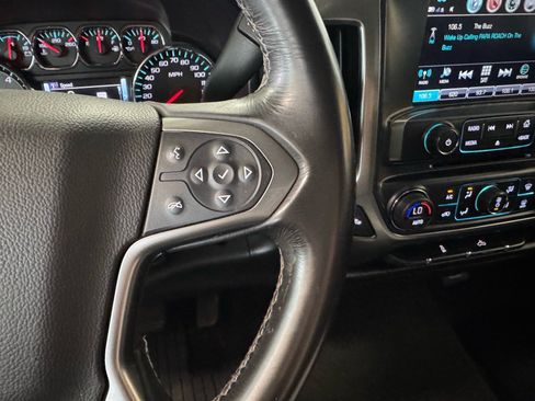 Used 2018 Chevrolet Silverado 1500 LT w/ All Star Edition AWD/4WD image 22